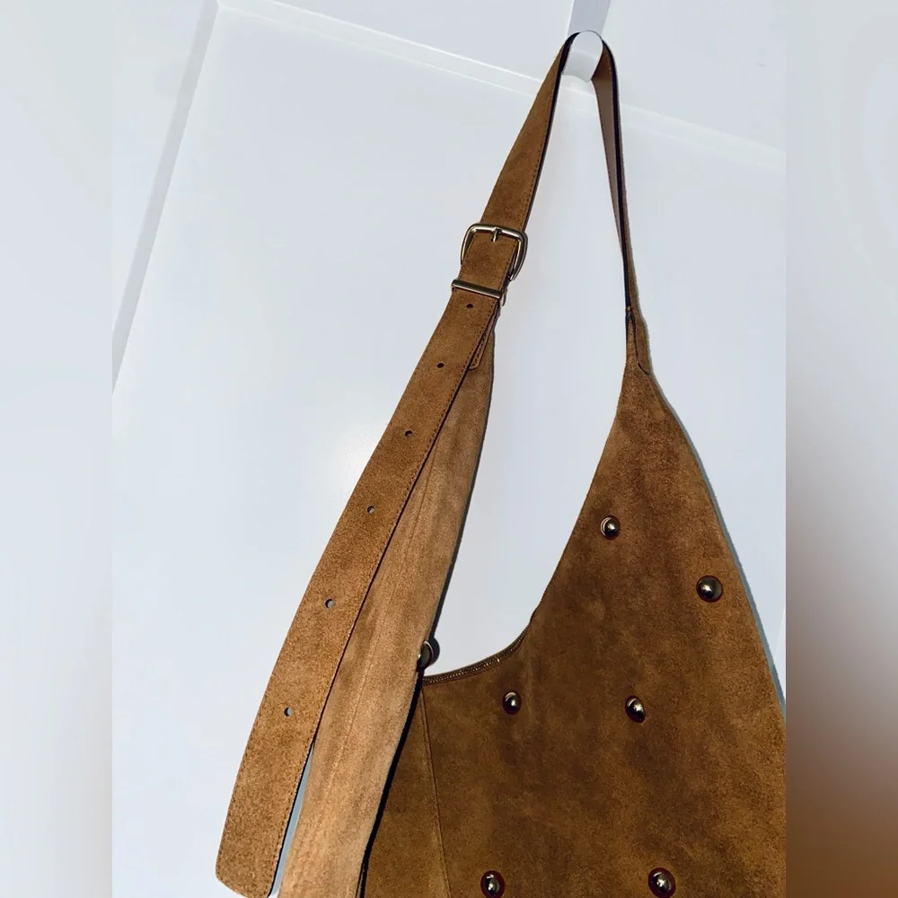 Madewell The Essential Curve Shoulder Bag - Picture 6 of 13